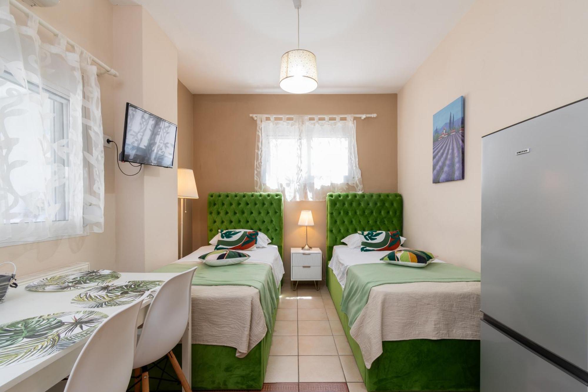 Family Inn Apartments&Suites Neos Marmaras Ngoại thất bức ảnh
